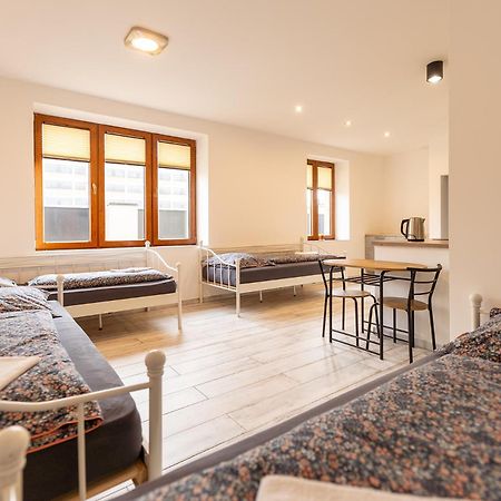 אוסטרבה Apartmany Holiday מראה חיצוני תמונה