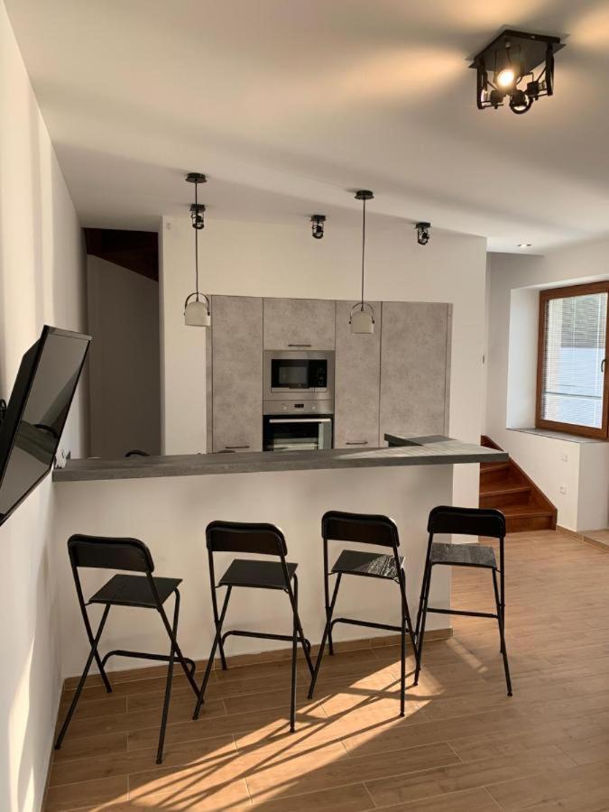 אוסטרבה Apartmany Holiday מראה חיצוני תמונה